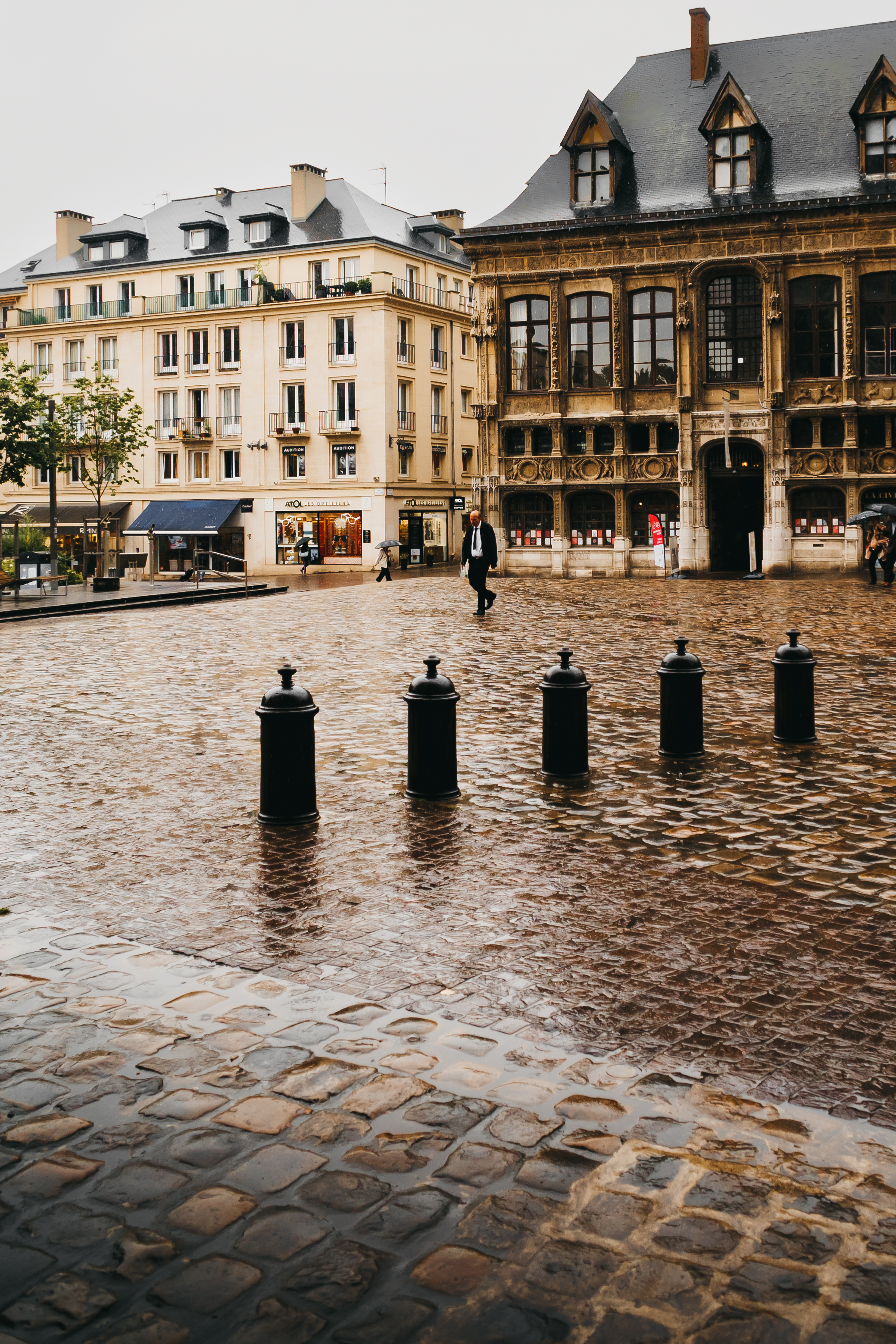 France112